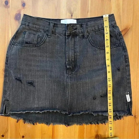 One Teaspoon High Waist Mini Skirt Distressed Ripped Vintage Black Festival - Picture 7 of 12